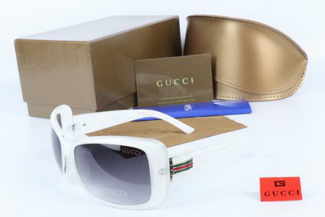 GUCCl Boutique Sunglasses 018